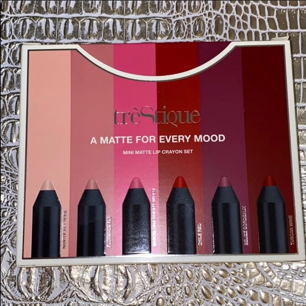 Trestique a Matte For Every Mood set of 6 💄 new